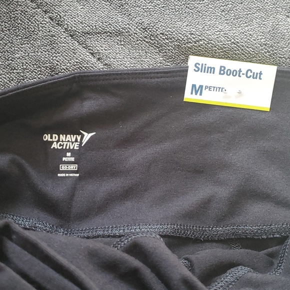 NWT OLD NAVY SLIM BOOTCUT YOGA PANT - Picture 8 of 11